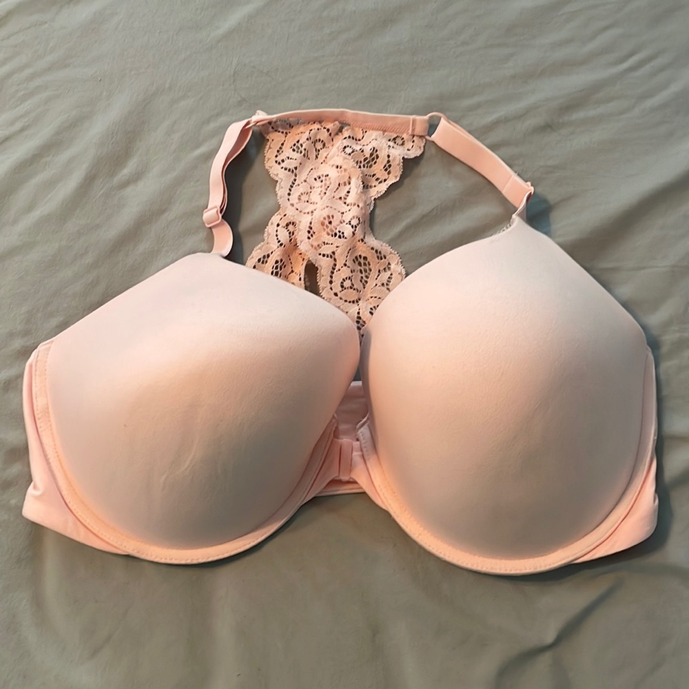 Victoria’s Secret 38DDD